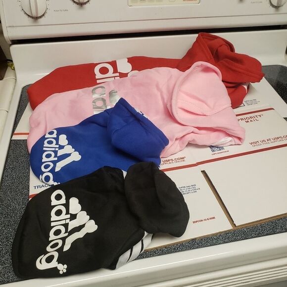 Pet hoodie sweater.   - Picture 6 of 6